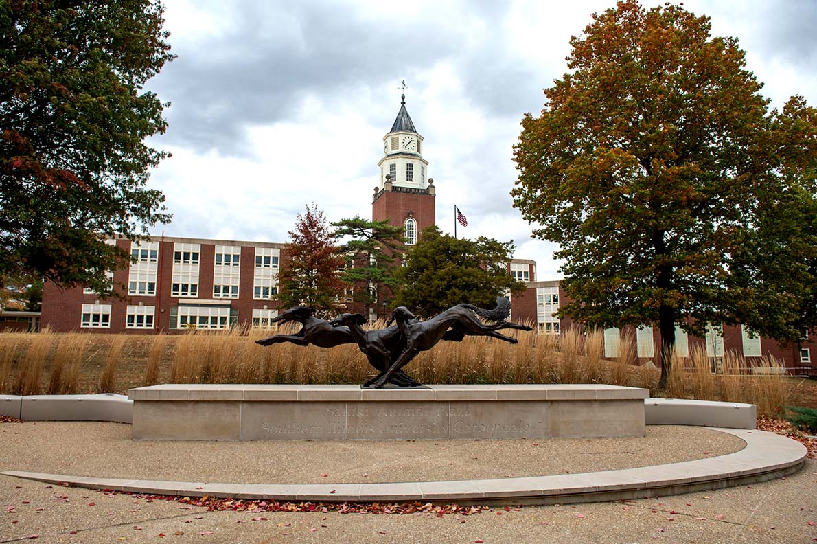 SIU saluki sculpture in front of Pullium Hall