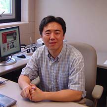 SIU Professor Jun Qin