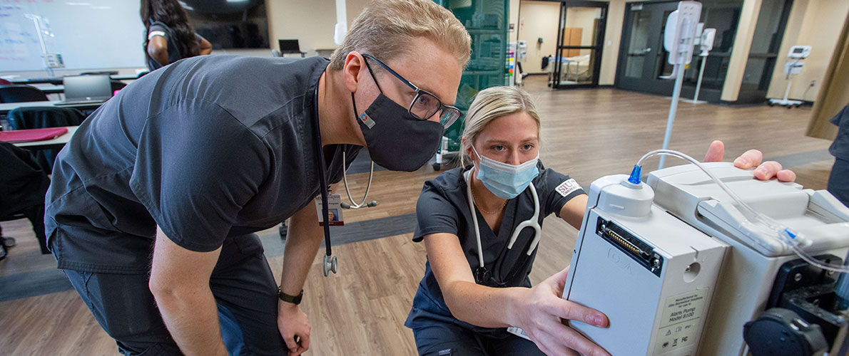 SIU nursing students in clinical setting