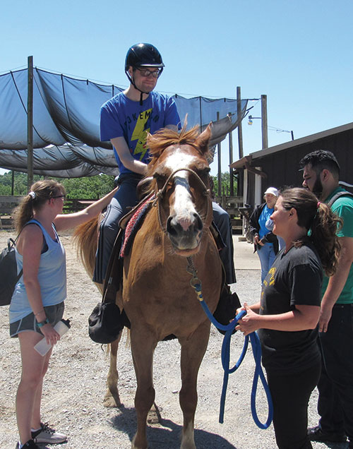 SIU Rec Professions Students on Horse