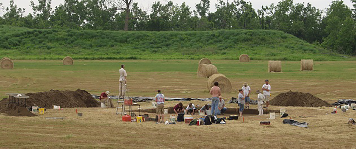 SIU Anthropology Field School Excavation 